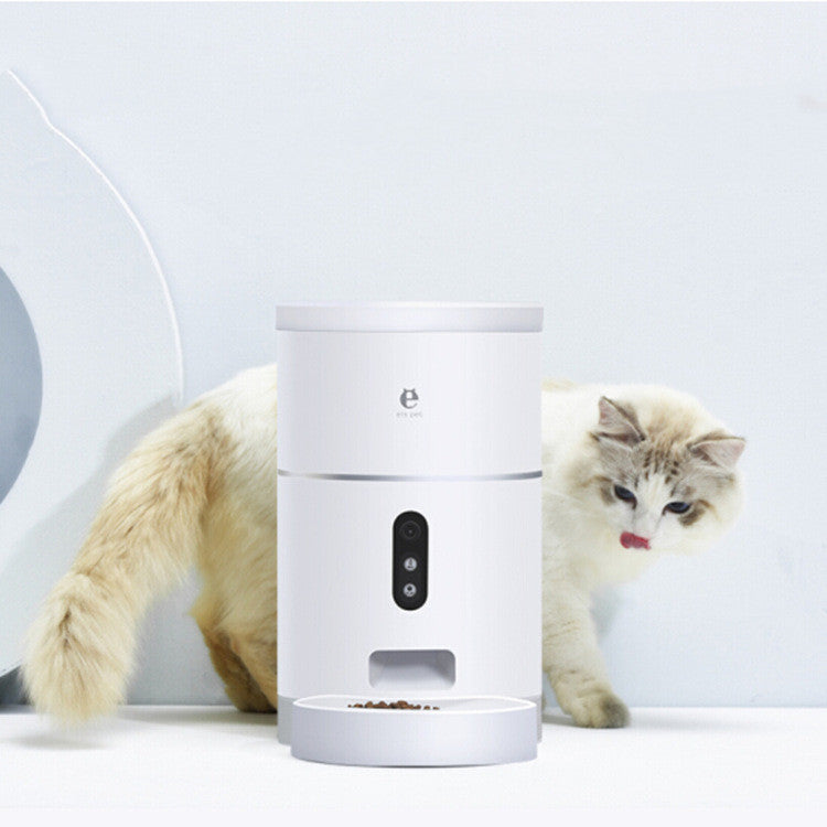 Automatic food feeding dispenser for pets