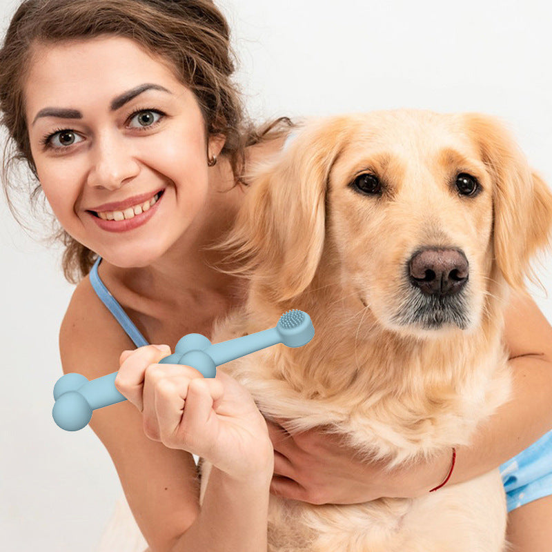 Pet toothbrush designed for effective dental care